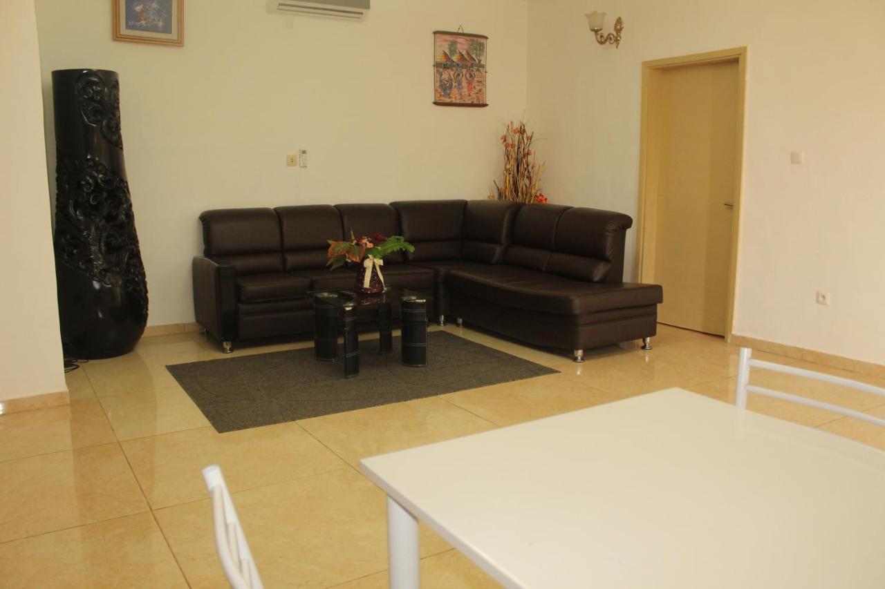 Complexe Hotelier Olympe Korhogo Luaran gambar