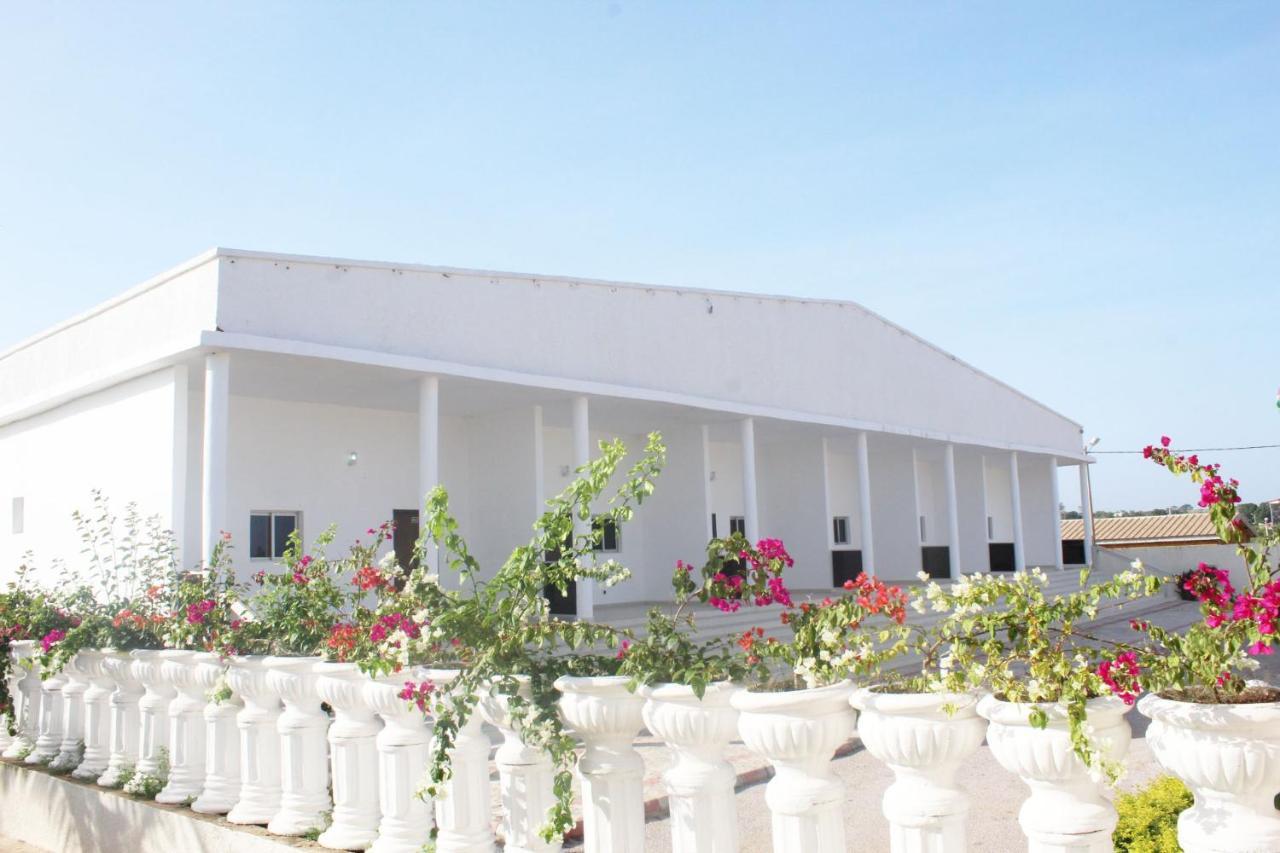 Complexe Hotelier Olympe Korhogo Luaran gambar