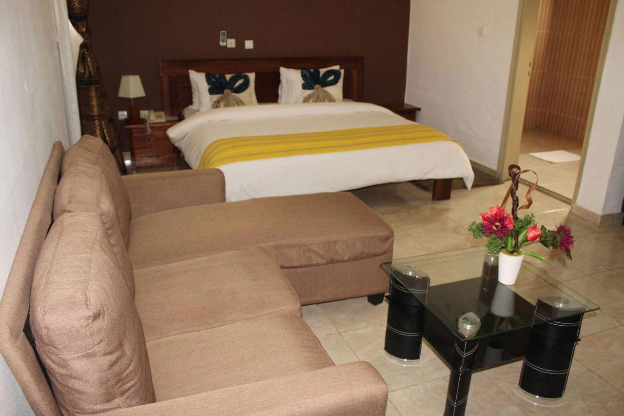 Complexe Hotelier Olympe Korhogo Luaran gambar