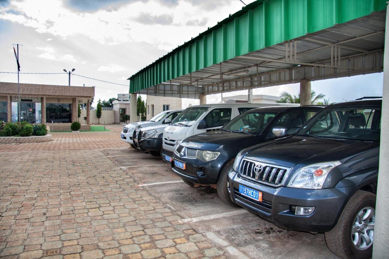 Complexe Hotelier Olympe Korhogo Luaran gambar