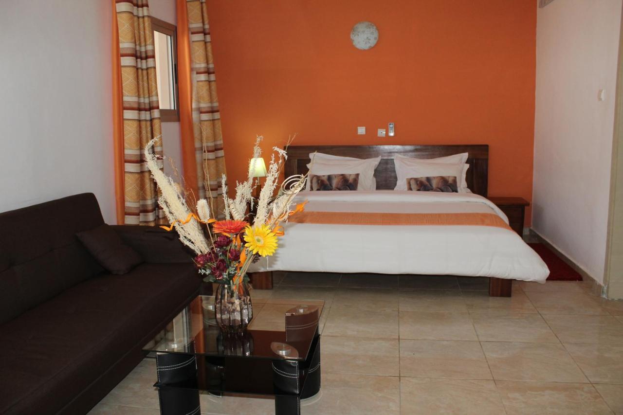 Complexe Hotelier Olympe Korhogo Luaran gambar
