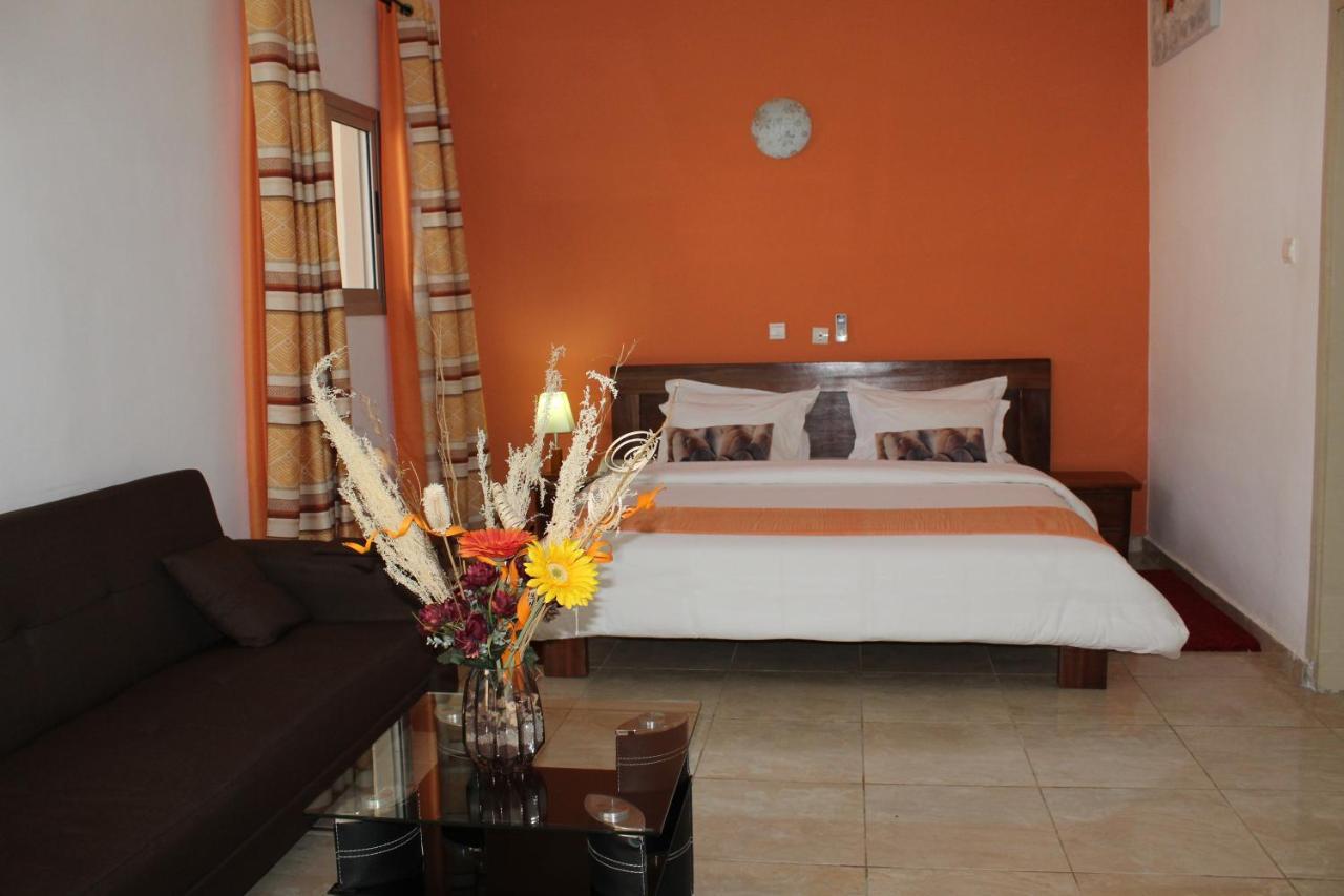 Complexe Hotelier Olympe Korhogo Luaran gambar
